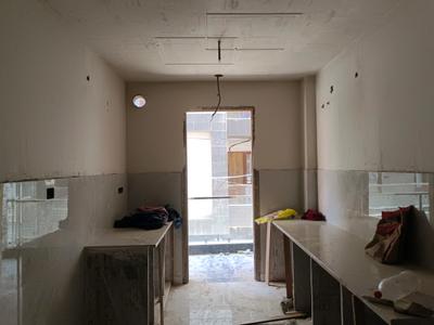 Kitchen Image of 1350 Sq.ft 4 BHK Apartment / Flat for sale in Sector 38 Rohini New Delhi for Rs. 10500000