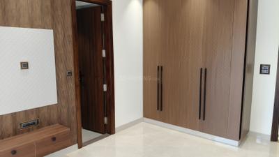 Bedroom Image of 2600 Sq.ft 4 BHK Apartment / Flat for sale in CGHS Shakti Apartments, Sector 5 Dwarka New Delhi for Rs. 38500000