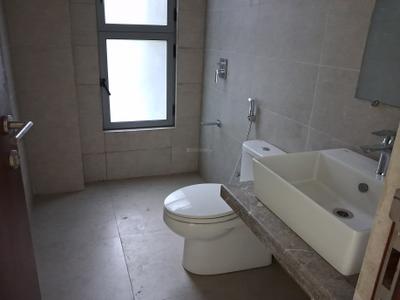 Image of 1290 Sq.ft 3 BHK Apartment / Flat for sale in Kalpataru Vienta, Kandivali East, Mumbai for Rs. 40500000