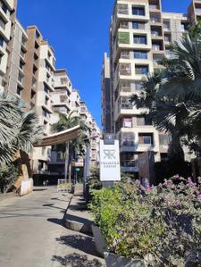 Image of 1300 Sq.ft 3 BHK Apartment / Flat for rent in PDPL Group Pramukh Greens, Chala, Vapi for Rs. 20000