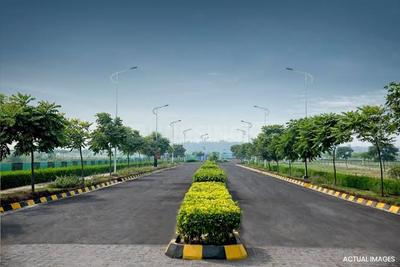 Image of 250 Sq.ft Residential Plot / Land for sale in Greenbay Golf Village, Yeida, Greater Noida for Rs. 25000000