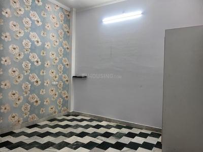 Bedroom Image of 1000 Sq.ft 2 BHK Builder Floor for rent in MI Mini Alam Vihar Colony, Rajajipuram Lucknow for Rs. 18000