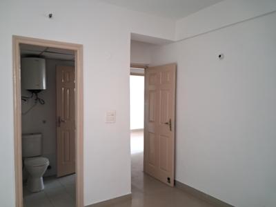 Bedroom Image of 1295 Sq.ft 3 BHK Apartment / Flat for sale in Supertech Cape Town, Sector 74 Noida for Rs. 14000000