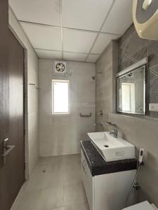 Image of 3300 Sq.ft 3 BHK Apartment / Flat for rent in Parx Laureate, Sector 108, Noida for Rs. 90000