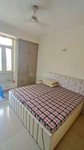 Bedroom Image of 890 Sq.ft 2 BHK Apartment / Flat for rent in Phase 2 Noida for Rs. 18000