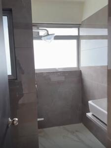 Bathroom Image of 1346 Sq.ft 3.5 BHK Apartment / Flat for rent in Goregaon West Mumbai for Rs. 130000
