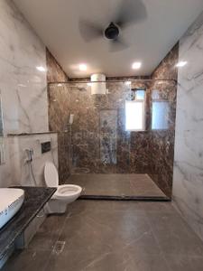 Bathroom Image of 4000 Sq.ft 4 BHK Apartment / Flat for rent in Ideal Exotica, New Alipore Kolkata for Rs. 250000