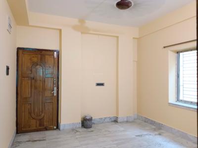 Bedroom Image of 1100 Sq.ft 3 BHK Apartment / Flat for rent in South Dum Dum Kolkata for Rs. 16000