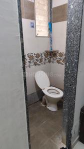 Bathroom Image of 850 Sq.ft 1 BHK Apartment / Flat for rent in Sargasan Gandhinagar for Rs. 20000