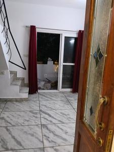 Bedroom Image of 1400 Sq.ft 3 BHK Apartment / Flat for rent in Alaknanda New Delhi for Rs. 57000