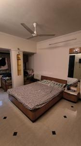 Bedroom Image of 1000 Sq.ft 2 BHK Apartment / Flat for rent in Colaba Mumbai for Rs. 150000