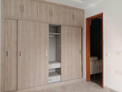 Bedroom Image of 950 Sq.ft 2 BHK Builder Floor for sale in Lajpat Nagar New Delhi for Rs. 25000000