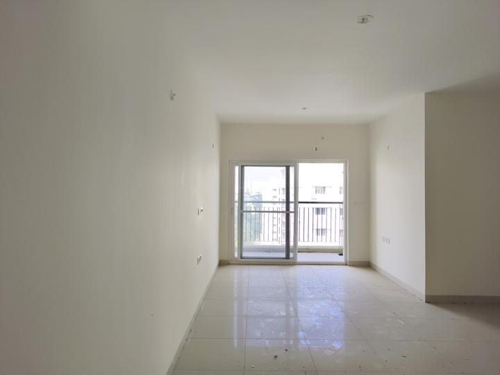 Sattva Misty Charm Main Image 1