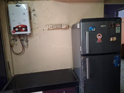 Kitchen Image of 500 Sq.ft 1 BHK Apartment / Flat for rent in Kandivali West Mumbai for Rs. 35000