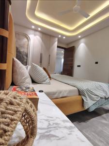 Bedroom Image of 1350 Sq.ft 3 BHK Builder Floor for sale in Naraina New Delhi for Rs. 26600000