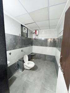 Bathroom Image of 3900 Sq.ft 4 BHK Apartment / Flat for rent in Orbit Radian Residence, Sargasan Gandhinagar for Rs. 44000