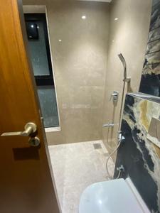 Image of 859 Sq.ft 2 BHK Apartment / Flat for sale in Santacruz West, Mumbai for Rs. 46500000