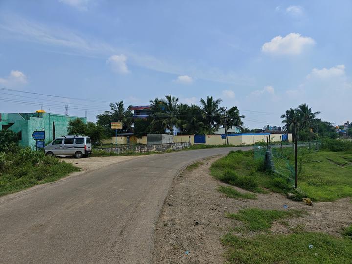 Padappai Main Image 1