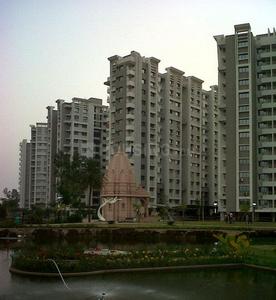 Image of 1505 Sq.ft 3 BHK Apartment / Flat for sale in Pal, Surat for Rs. 4800000