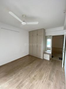 Bedroom Image of 1250 Sq.ft 3 BHK Apartment / Flat for sale in Kanakia Paris, Bandra East Mumbai for Rs. 45000000