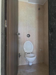 Common Bathroom Image of 590 Sq.ft 1 BHK Apartment / Flat for sale in Rustomjee Avenue L1 L2 And L4, Virar West Virar for Rs. 4100000