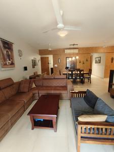 3.5 BHK Flat