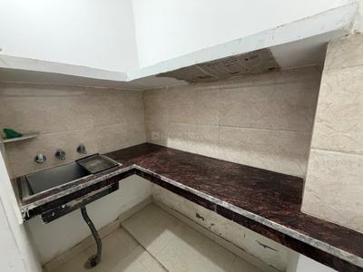 Kitchen Image of 500 Sq.ft 1.5 BHK Builder Floor for rent in Huda Sectors Panipat for Rs. 10000
