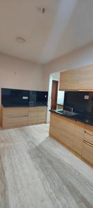 Kitchen Image of 2450 Sq.ft 3 BHK Apartment / Flat for rent in Halasuru Bengaluru for Rs. 160000