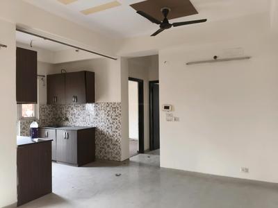 Living Room Image of 984 Sq.ft 2 BHK Apartment / Flat for sale in Samridhi Grand Avenue, Noida Extension Greater Noida for Rs. 10000000