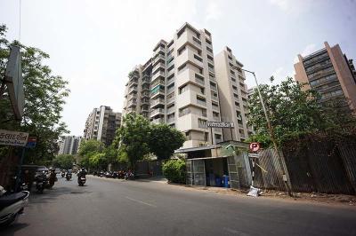 Image of 2610 Sq.ft 4 BHK Apartment / Flat for sale in Satellite, Ahmedabad for Rs. 26500000