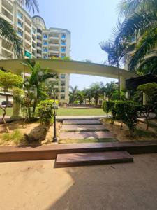Image of 1840 Sq.ft 3 BHK Apartment / Flat for rent in Gomti Nagar, Lucknow for Rs. 45000