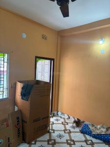 Bedroom Image of 380 Sq.ft 1 RK Builder Floor for rent in Keshtopur Kolkata for Rs. 7000