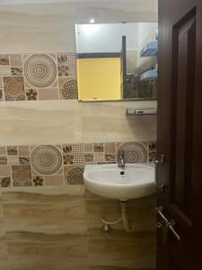 Bathroom Image of 1280 Sq.ft 2 BHK Apartment / Flat for sale in Maruthi Emerald, Sainikpuri Secunderabad for Rs. 7600000