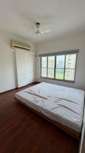 Bedroom Image of 1350 Sq.ft 2.5 BHK Apartment / Flat for rent in Adani The Meadows, Shantigram Ahmedabad for Rs. 35000