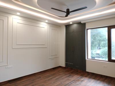 Bedroom Image of 2250 Sq.ft 3 BHK Builder Floor for sale in BPTP Parklands Pride, Sector 77 Faridabad for Rs. 22500000