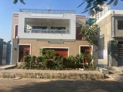 Image of 500 Sq.ft 1 RK Independent House for rent in Ansal Esencia Sector 67, Sector 67, Gurgaon for Rs. 19000