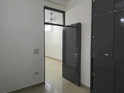 Bedroom Image of 850 Sq.ft 2 BHK Builder Floor for sale in Vaishali Ghaziabad for Rs. 8000000