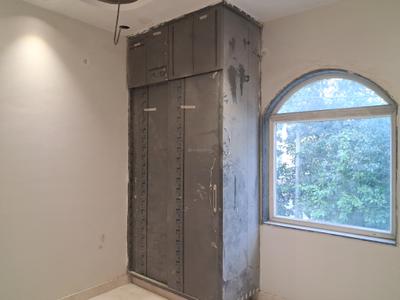Bedroom Image of 900 Sq.ft 3 BHK Builder Floor for sale in Paschim Vihar New Delhi for Rs. 19000000