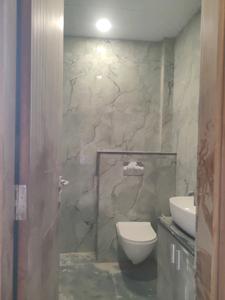 Bedroom Three Image of 1500 Sq.ft 3 BHK Builder Floor for sale in Green Field Colony Faridabad for Rs. 13500000