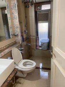 Bathroom Image of 1152 Sq.ft 2.5 BHK Apartment / Flat for sale in Raheja Acropolis, Chembur Mumbai for Rs. 31500000
