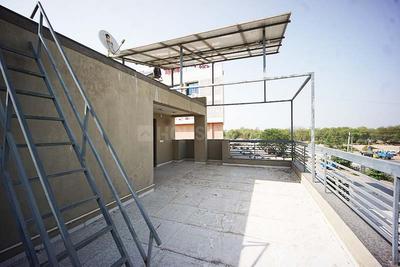Balcony Image of 2817 Sq.ft 4 BHK Independent House for sale in Kasindra Ahmedabad for Rs. 16000000