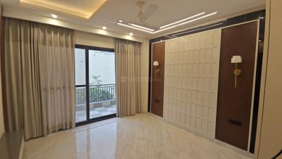 Bedroom Image of 2060 Sq.ft 3.5 BHK Builder Floor for sale in Ansal Api Esencia, Sector 67 Gurgaon for Rs. 22500000