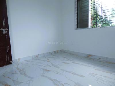 Bedroom Image of 750 Sq.ft 2 BHK Apartment / Flat for sale in Dum Dum Cantonment Kolkata for Rs. 2400000