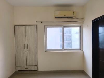 Bedroom Image of 2077 Sq.ft 3.5 BHK Apartment / Flat for sale in Spaze Privy, Sector 72 Gurgaon for Rs. 26000000