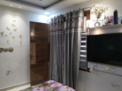 Bedroom Image of 648 Sq.ft 2 BHK Apartment / Flat for sale in Shastri Nagar New Delhi for Rs. 7400000