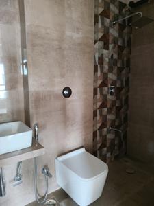 Common Bathroom Image of 865 Sq.ft 2 BHK Apartment / Flat for sale in Avant Hillway, Goregaon East Mumbai for Rs. 17100000
