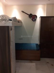 Bedroom Image of 680 Sq.ft 1 BHK Apartment / Flat for rent in RWA Lajpat Nagar 4 Colonies, Lajpat Nagar New Delhi for Rs. 26500