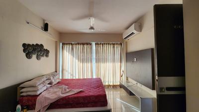 Bedroom Image of 3600 Sq.ft 4 BHK Penthouse for rent in Pacifica Reflections, Vaishno Devi Circle Ahmedabad for Rs. 90000