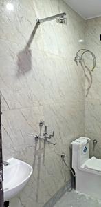 Bathroom Image of 1000 Sq.ft 2 BHK Builder Floor for rent in Kapashera New Delhi for Rs. 18000