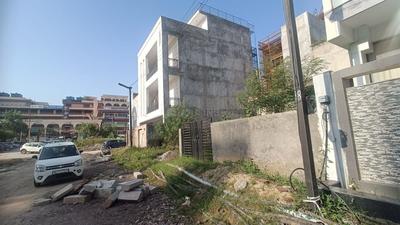 Image of 750 Sq.ft 1 BHK Villa for sale in Gaur Yamuna City, Yeida, Greater Noida for Rs. 13500000